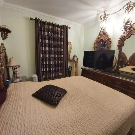 Lovely Classic Room มอนทรีอัล ภายนอก รูปภาพ