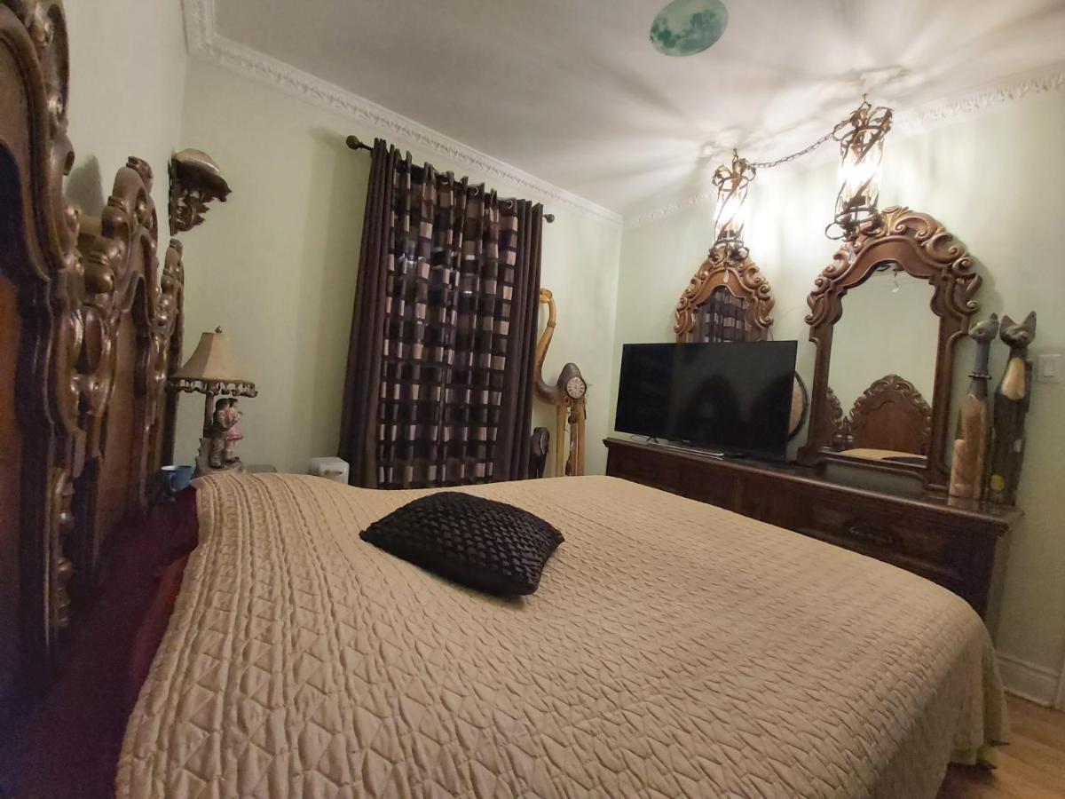Lovely Classic Room มอนทรีอัล ภายนอก รูปภาพ