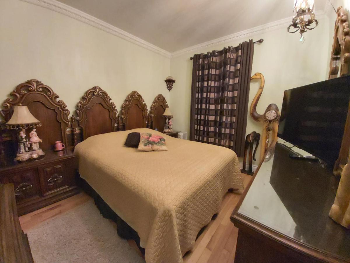 Lovely Classic Room มอนทรีอัล ภายนอก รูปภาพ